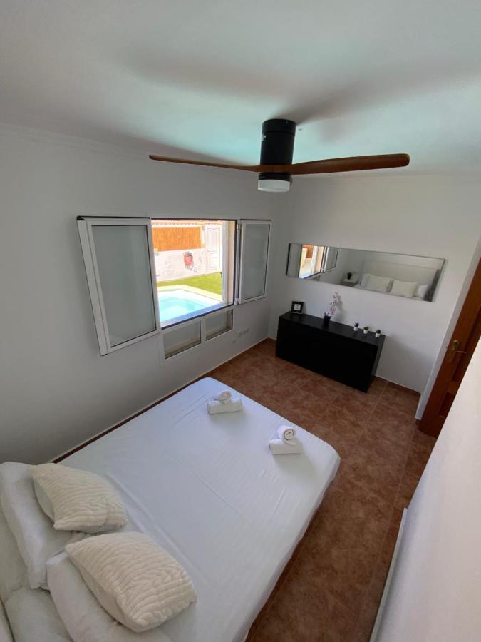 Beach Villa Private Heated Pool Caleta De Fuste Exterior photo