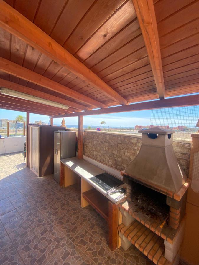Beach Villa Private Heated Pool Caleta De Fuste Exterior photo